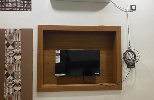 Gondia Apartment | Anant Shree Guest House Ac Room With Free Wifi Hotel Gondia