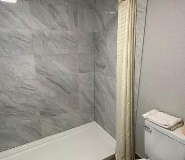 New Johnsonville Hotel | Anchor inn