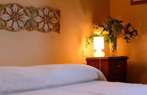 Montemaggiore al Metauro Villa | Ancient farmhouse in the countryside for 25 people with swimming pool 15 km to the sea