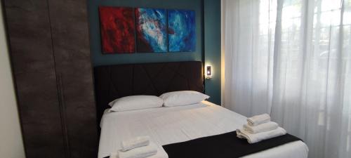 Quartiere XX Ardeatino Apartment | Ancient Rome Colosseum modern and bright apartment