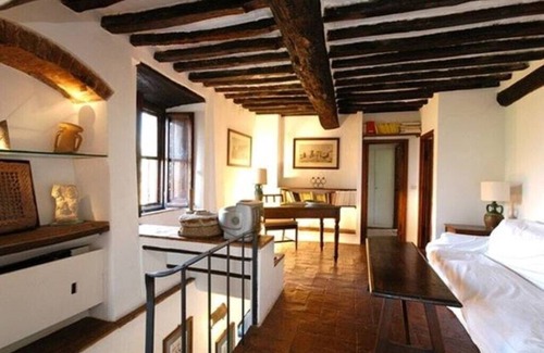 Murlo Villa | ANCIENT TUSCAN FARMHOUSE max 16 people EXCLUSIVE USE WITH POOL