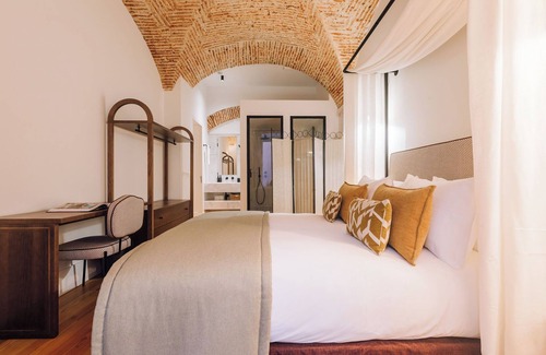 Encarnacao House | Ando Living - Flores 25 House