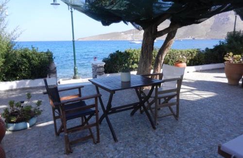 Tilos Apartment | ANEMOESSA APTS