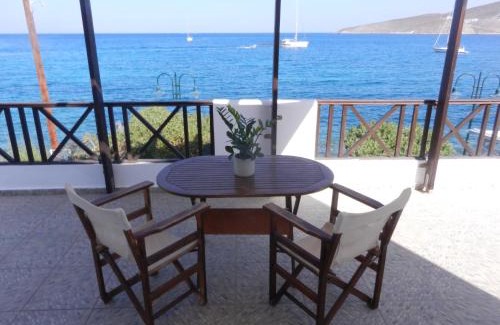 Tilos Apartment | ANEMOESSA APTS