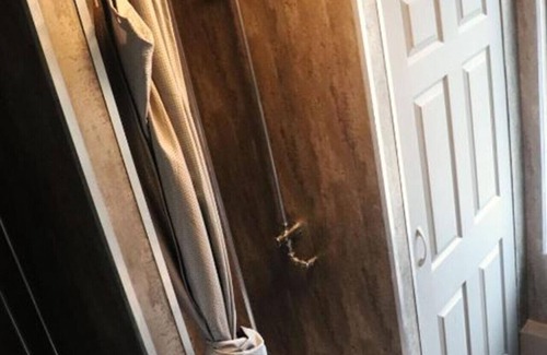 Anfield Apartment | Anfield View Room 2 - Family (Sleeps 9)