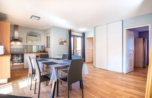 Montoulieu Apartment | Angélique Verte 10 - Chalet vue montagne T3