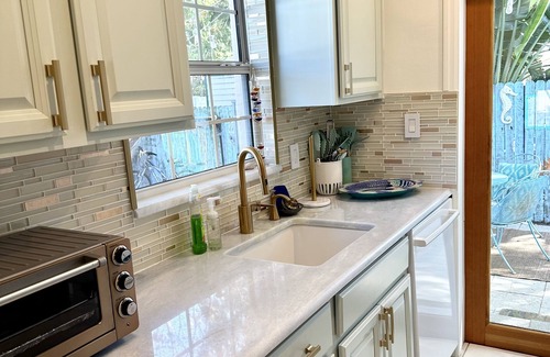 Indian Rocks Beach Cottage | Angela's Jewel Box Cottage - Storybook home! Walk to beach, restaurants & park.