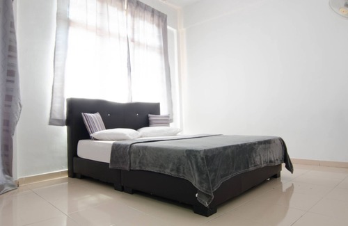 Alor Gajah Bed & Breakfast | Anggerik Residence
