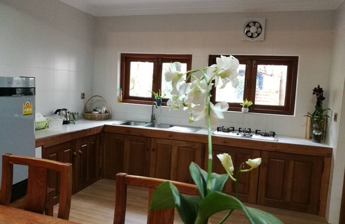 Sangkat Sla Kram House | ANGKOR DINO B&B, PRIVATE 8 BEDROOM POOL VILLA NEAR ANGKOR PARK