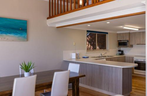 Angourie Villa | Angourie BAY Villa - Unit 1