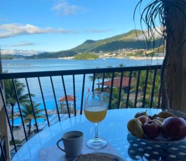 Praia do Jardim Apartment | Angra dos Reis - Apartamentos com Vista para o mar OU para piscina Condomínio Porto Bali