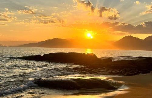 Ponta Leste House | Angra dos Reis - Casa pé na areia na Praia de Fora - Ponta Leste
