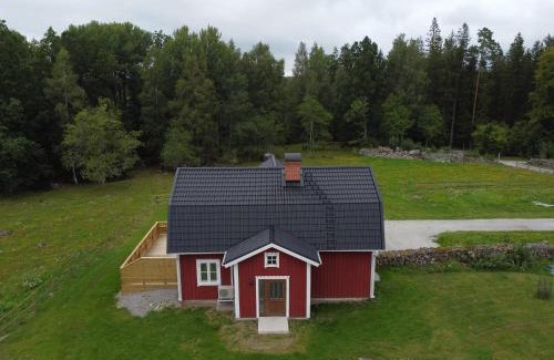 Urshult House | Ängsstugan