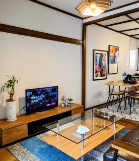 Suginami Apartment | Animal Art Apartment Type 22