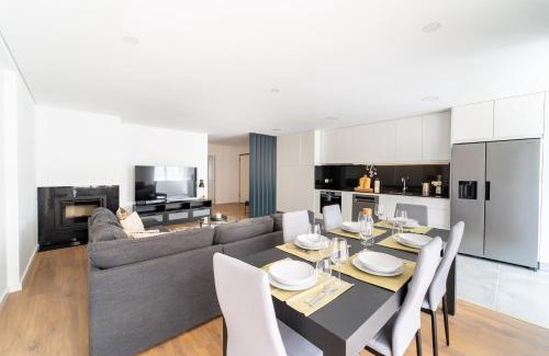 Braga Apartment | António Marinho by House and People