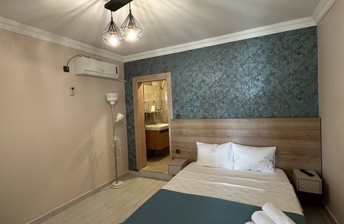 Edremit Hotel | Antandros Narlı Konak