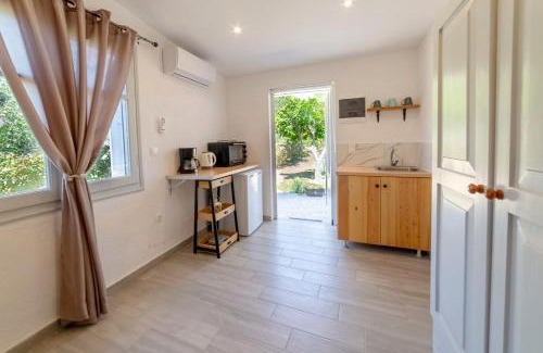 Chalikounas House | Antigone’s garden