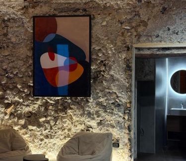 Historical Downtown Salerno Apartment | Antrum Suite