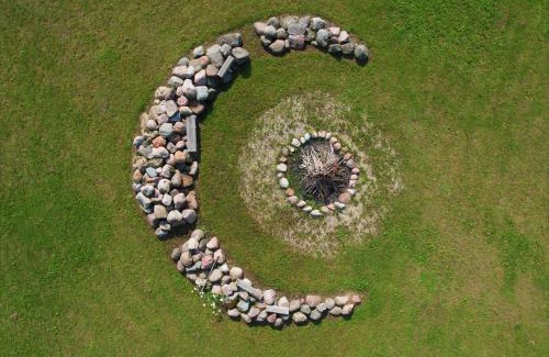 Anyksciai Cabin | Anykščiai MĖNULIO AKMUO