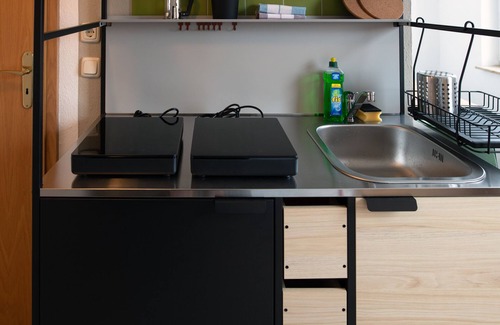 Barth Apartment | AP 2 Zimmer mit Kingsize-bett und Seeblick