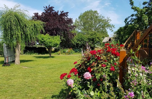 Insel Poel Apartment | Apt. SONNENSCHEIN - peace, nature and relaxation await you in Weitendorf-Hof