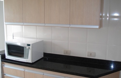 Pitangueiras Apartment | AP GUARUJÁ - 3 SUITES - 70 meters from the BEACH - with free Wi-Fi 400 mega.