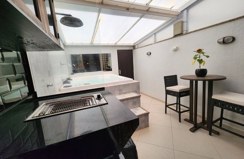 Barra da Tijuca House | AP Pepê Jacuzzi/solário