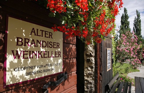 Lana House | Ap. Schmiedacker, cozy apartment with beautiful terrace and large bathroom