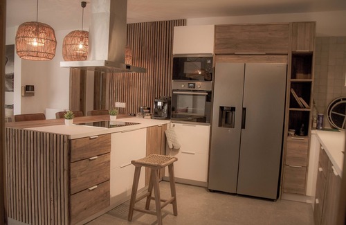 Ransart Apartment | AP1 – 3-Bedrooms Apartment with Terrace near Charleroi Airport