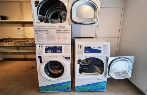 Belem Apartment | Ap10 Prático, confortável com wifi, piscina, rooftoop e academia em frente ao Metrô