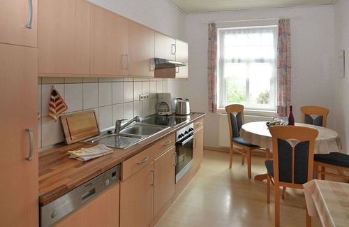 Friedrichsfeld Apartment | Apartment with garden next to a farm