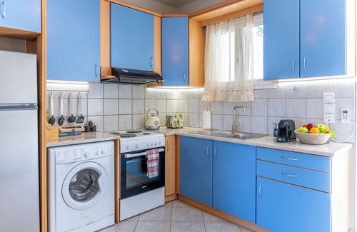 Lassi Apartment | Apaggio di Argostoli ΙΙ private parking & sea view