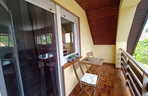 Dattingen Apartment | Apartment 'Am Bach' with Balcony and Wi-Fi
