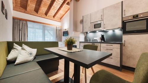 Mathon Apartment | Apart Al-Aviöler