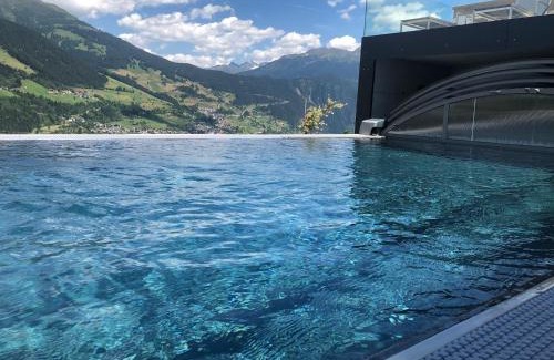 Landeck Apartment | Apart Alpine Retreat 2