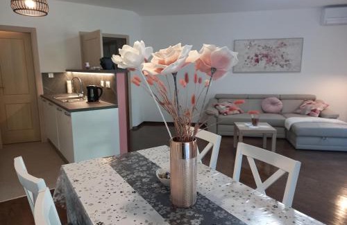 Umag Apartment | Apart CENTAR UMAG EDDA Joakima Rakovca 7 E 52470-Umag