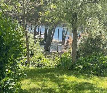 San Martin de Valdeiglesias Apartment | Apartamento Vergel botica Suite