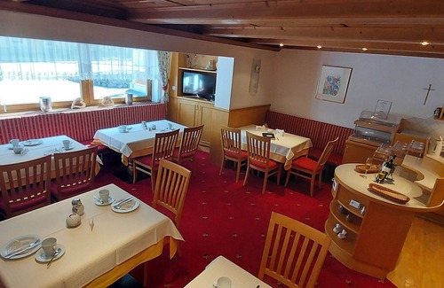 Kappl Resort | Apart Frühstückspension Stark