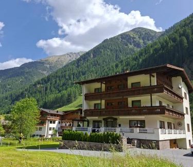 Sankt Leonhard im Pitztal Apartment | Apart Gschwandthof