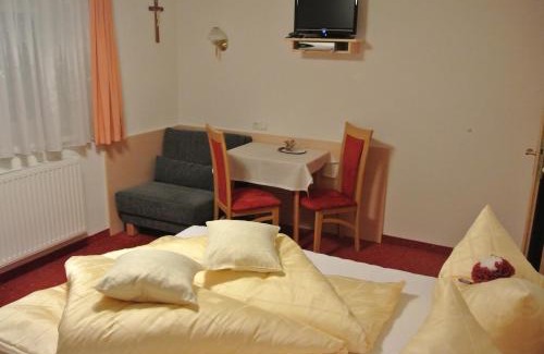 Kappl Apartment | Apart Handle