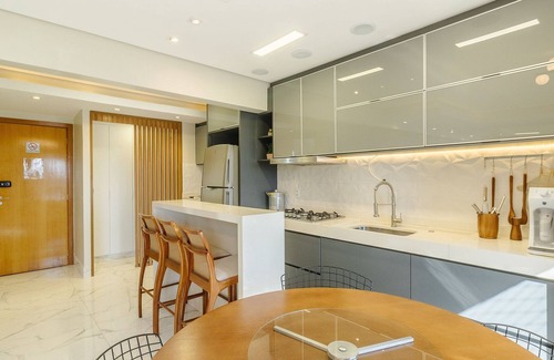 West Sector Apartment | Apart w/2 Suites in Condominium With Pool Swr1502