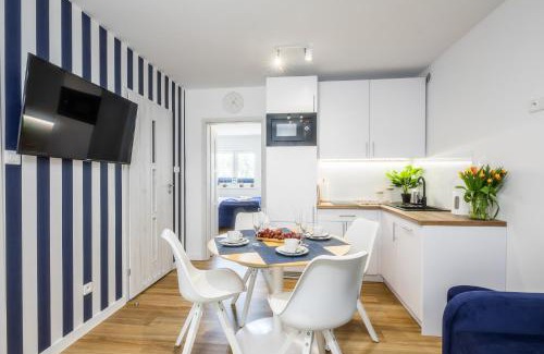 Poddabie Apartment | Apartament 10B Niebieskie Apartamenty z basenem krytym, odkrytym, salą zabaw, animacjami
