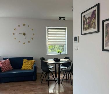 Olesnica Apartment | Apartament Andrea z balkonem