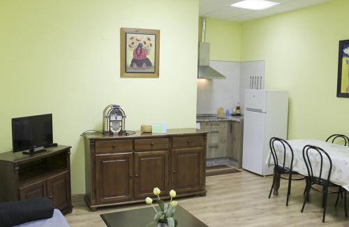 San Martin de Castaneda Apartment | Apartamentos Monasterio