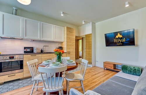 Swieradow-Zdroj Apartment | Apartament Górska 5 by Royal Aparts