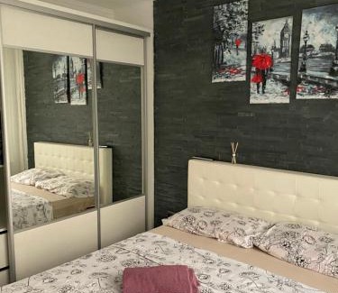 Neptun Apartment | Apartament in Neptun !