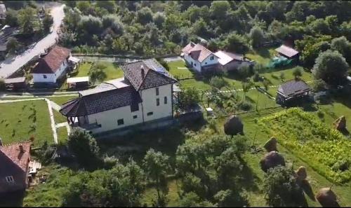 Curtea De Arges Apartment | Apartament La Vilă