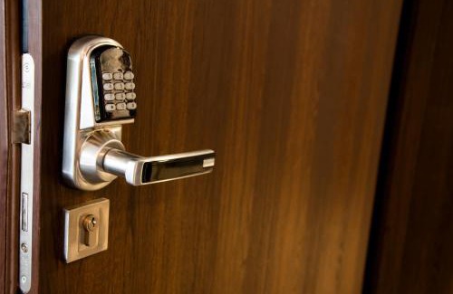 Olsztynek Apartment | APARTAMENT PERŁA A11 NAD PIĘKNYM JEZIOREM PLUSZNE