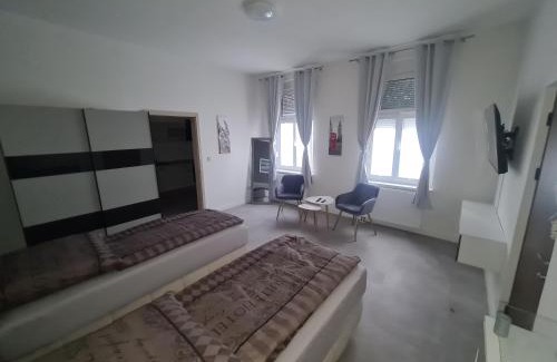 Bernburg Apartment | Apartament Suite 1