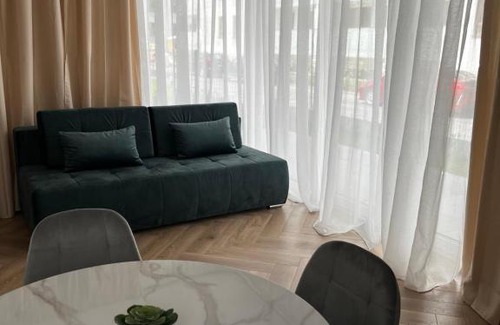 Siedlce Apartment | Apartament Szmaragdowy.